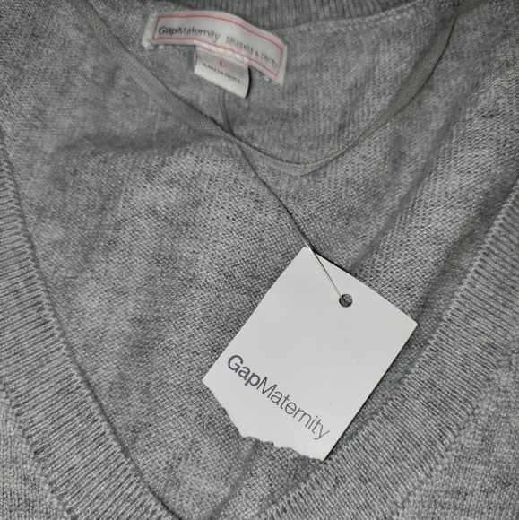 🆕Gap Maternity | Striped V-Neck Sweater Size L - Picture 5 of 10